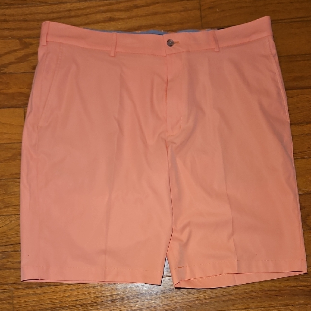 Walter Hagen Men's Peach Flat Front Shorts